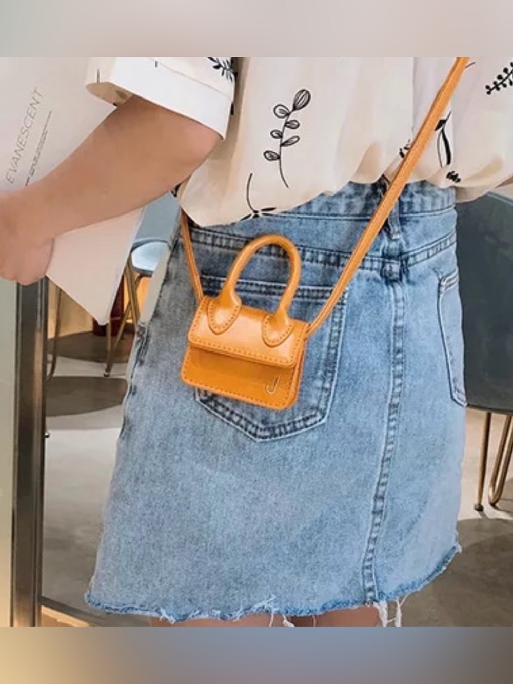 Luxury Handle Mini J Bag - Picture 2 of 10